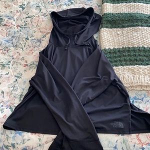 NWOT North Face Flash Dry Hoodie